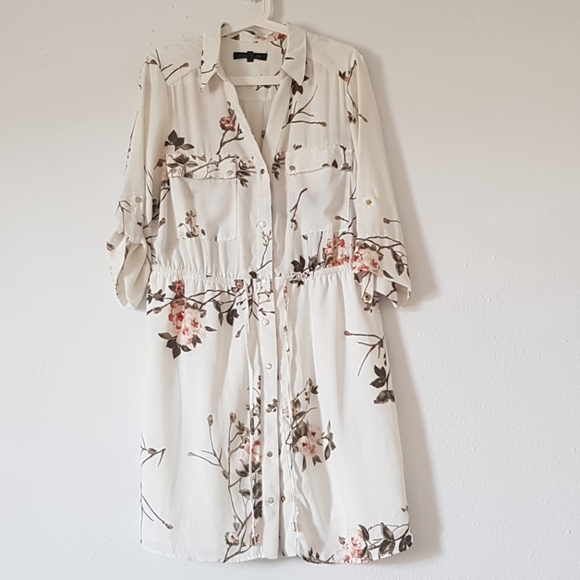 Dress - Picture 1 of 6